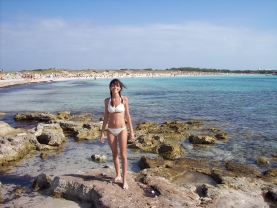 couple pics from the beach last summer - #31