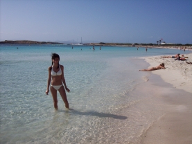 couple pics from the beach last summer - #32
