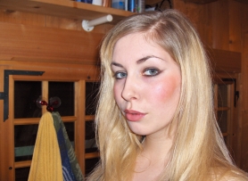 Non nude sexy blonde - #9