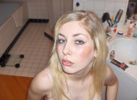 Non nude sexy blonde - #20