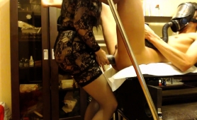 Kinky Guy Has A Dominant Lady In Stockings Plowing His Ass