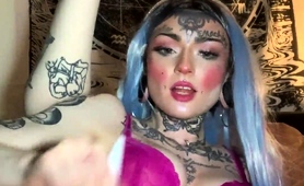 Inked Amateur Teen Sends Her New Sex Toy Pleasing Her Cunt