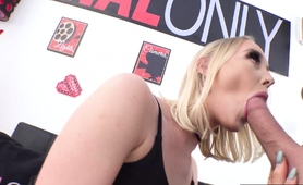 Anal Only Marilyn Johnson Stretches Her Hole