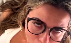 cum-loving-housewife-facialized-after-fabulous-blowjob