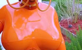 Big Breasted Amateur Milf Freak Posing In Latex Outfit